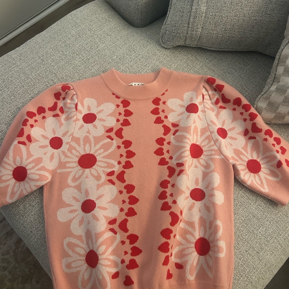 THML Pink & Red Daisy Heart Short Sleeve Sweater